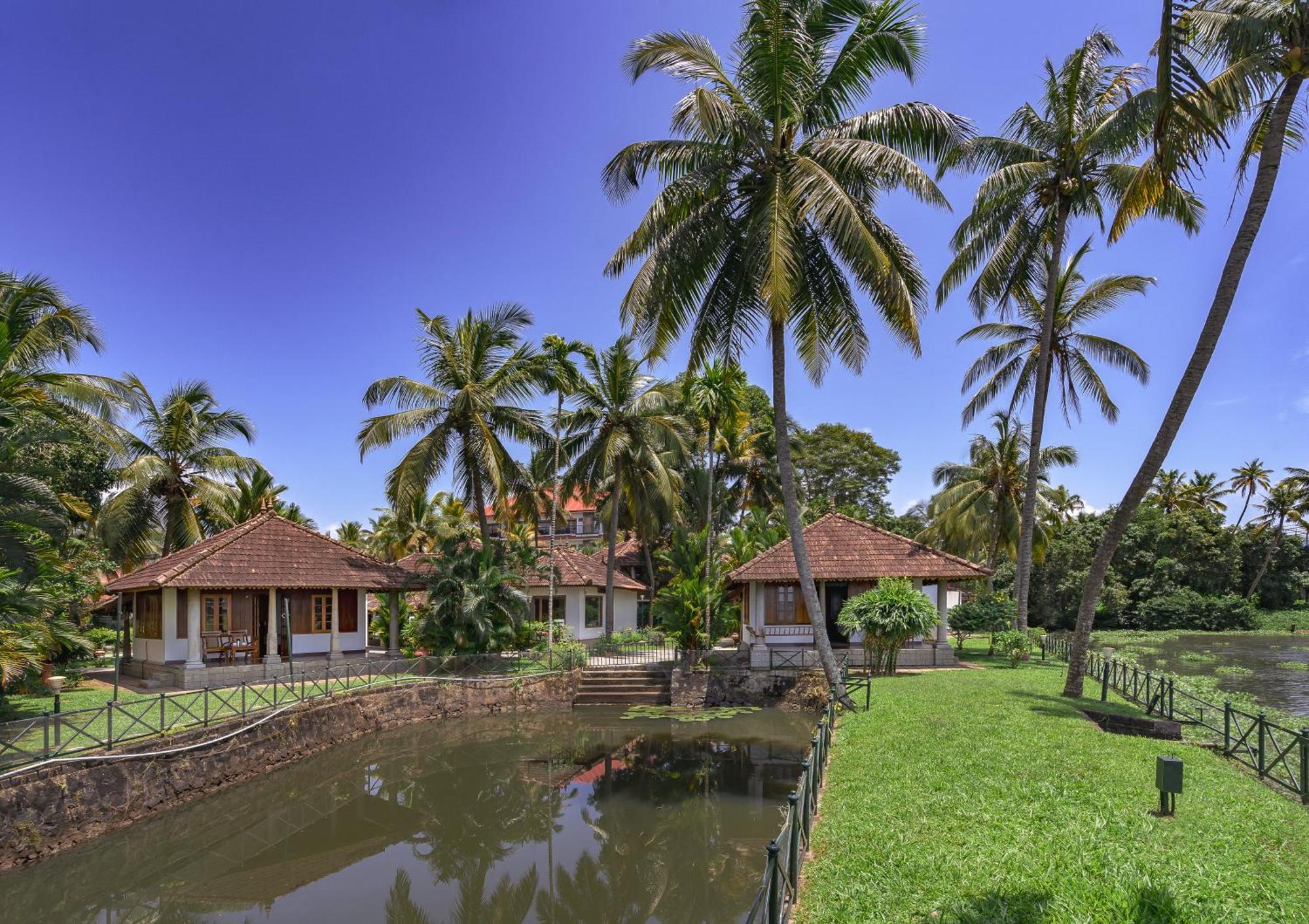 Backwater Ripples Kumarakom Ngoại thất bức ảnh
